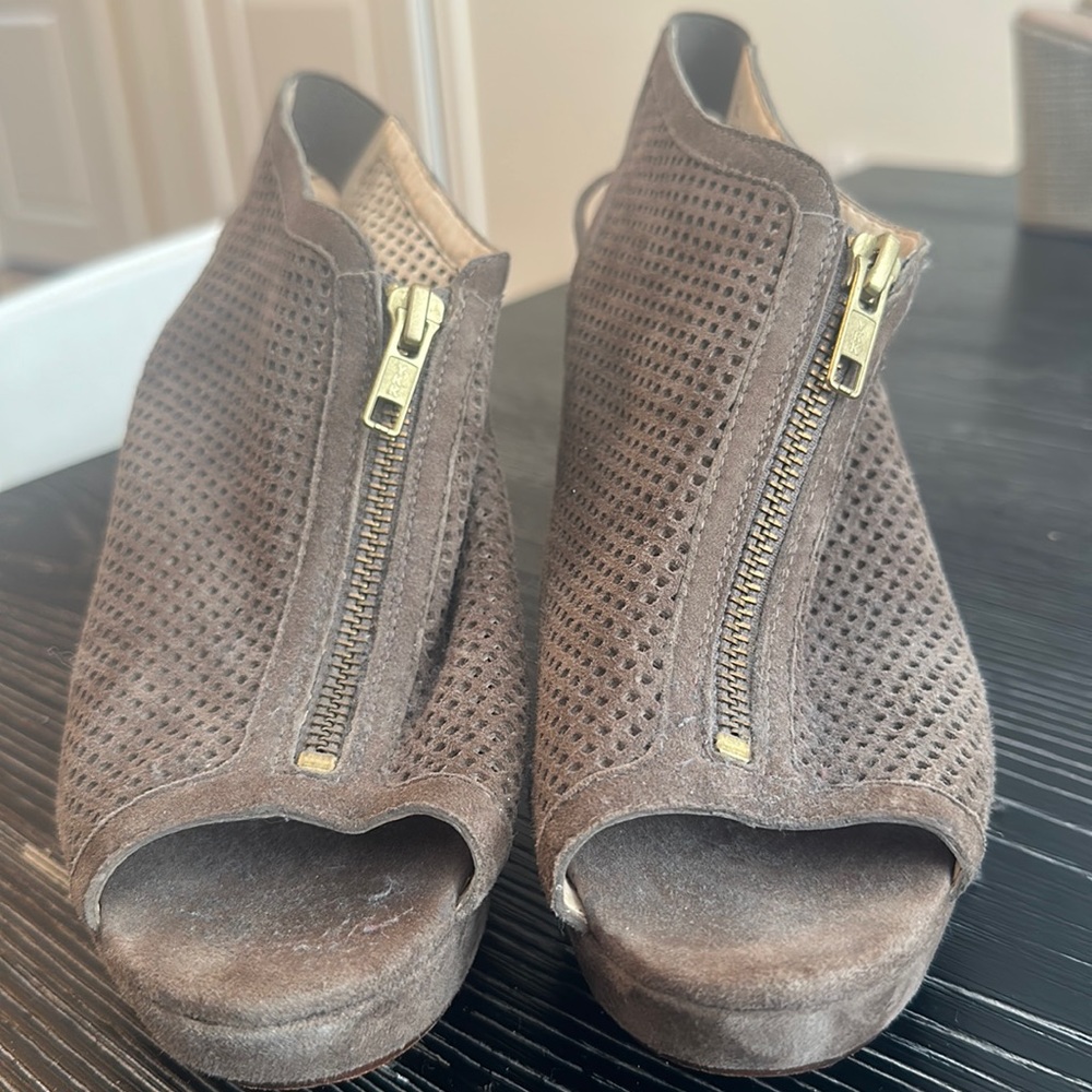 Unisa heel sandals